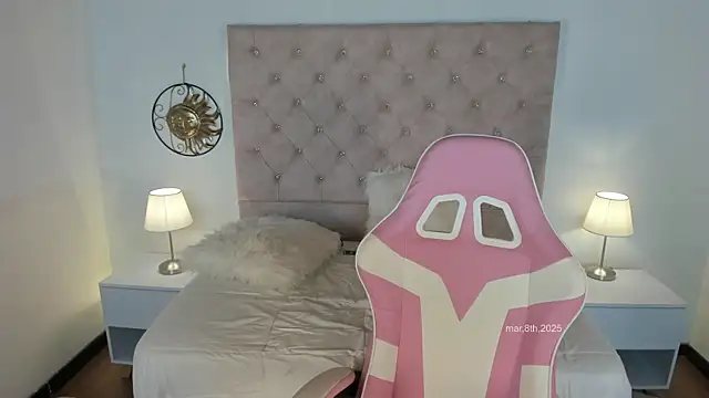 Lyliboom online show from March 9, 2025, 1:46 am