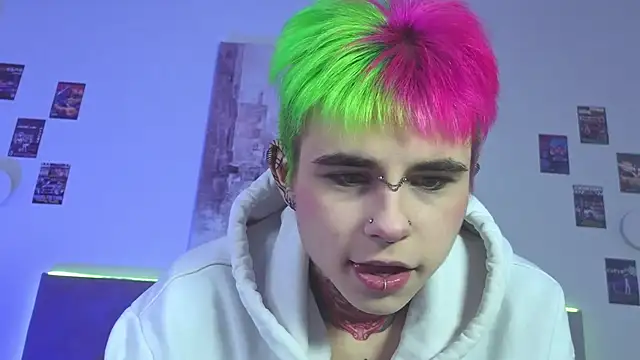 Alex Vallley online show from October 6, 2025, 8:31 pm