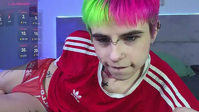 Alex Vallley online show from October 17, 2025, 10:55 pm