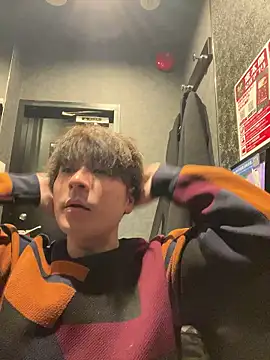 waka3232 online show from January 18, 2026, 1:20 am