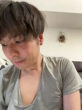 waka3232 online show from May 19, 2026, 9:38 am
