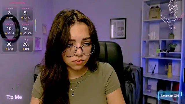 kiki swan online show from March 20, 2025, 7:47 am