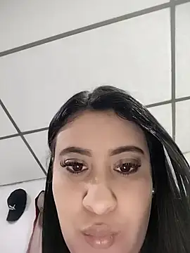 Snapshot of mialorents chatting on September 12, 2025, 1:22 pm mialorents online show from September 12, 2025, 1:22 pm