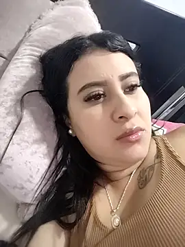 Snapshot of mialorents chatting on September 13, 2025, 4:51 pm mialorents online show from September 13, 2025, 4:51 pm