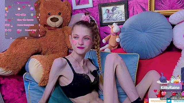 KittyRaine online show from May 26, 2026, 12:03 pm
