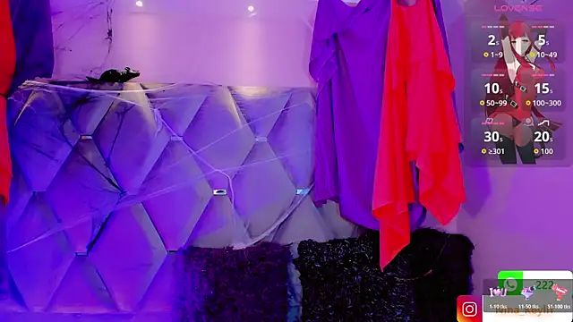 Nina Keyli online show from October 17, 2025, 7:48 pm