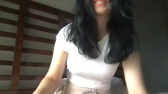 Snapshot of CoffeeM8te chatting on March 12, 2025, 12:31 am CoffeeM8te online show from March 12, 2025, 12:31 am