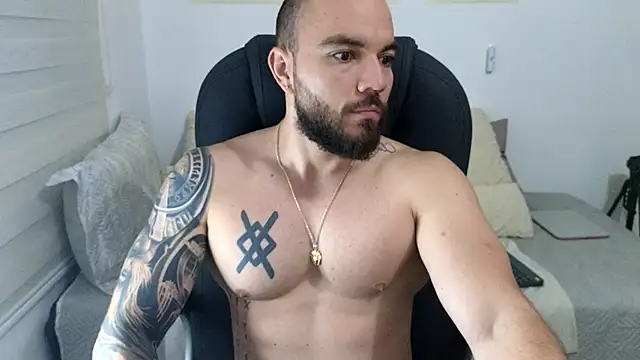 Snapshot of Isaac_Carter chatting on October 2, 2025, 11:02 am Isaac Carter online show from October 2, 2025, 11:02 am