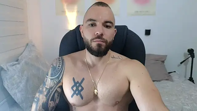 Snapshot of Isaac_Carter chatting on September 20, 2025, 11:15 am Isaac Carter online show from September 20, 2025, 11:15 am