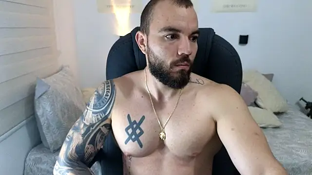 Snapshot of Isaac_Carter chatting on September 18, 2025, 11:13 am Isaac Carter online show from September 18, 2025, 11:13 am