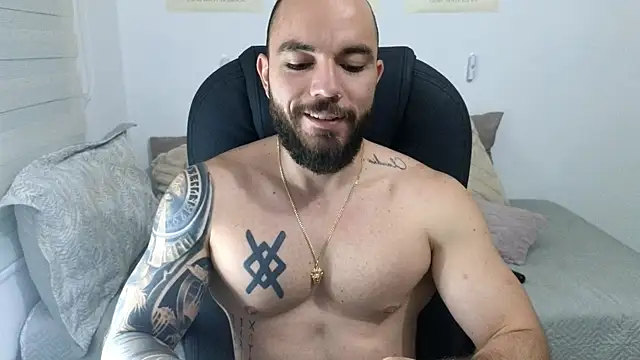 Snapshot of Isaac_Carter chatting on October 8, 2025, 11:01 am Isaac Carter online show from October 8, 2025, 11:01 am