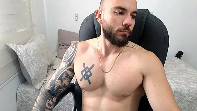 Isaac Carter online show from April 18, 2026, 1:02 pm