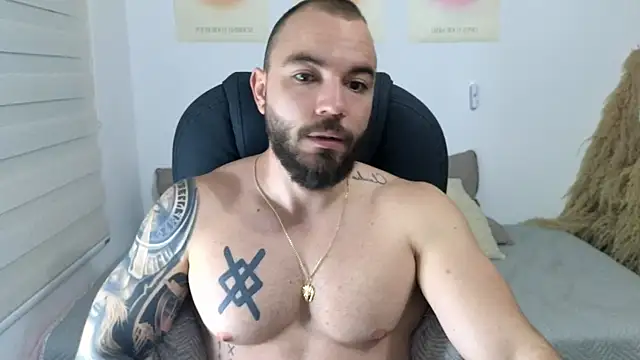 Snapshot of Isaac_Carter chatting on November 26, 2025, 11:10 am Isaac Carter online show from November 26, 2025, 11:10 am