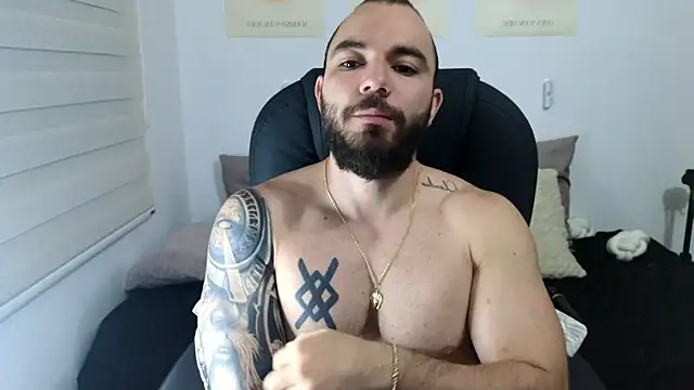 Snapshot of Isaac_Carter chatting on November 13, 2025, 10:52 am Isaac Carter online show from November 13, 2025, 10:52 am