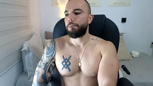 Snapshot of Isaac_Carter chatting on September 25, 2025, 11:05 am Isaac Carter online show from September 25, 2025, 11:05 am