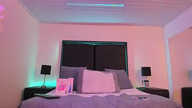 CejotaFoster online show from March 6, 2025, 7:43 pm