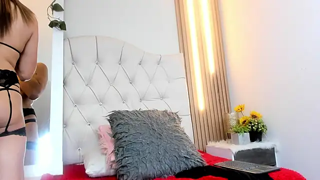 Alexa Bravva online show from September 19, 2025, 4:16 am