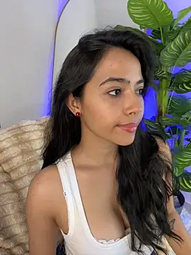 Snapshot of _Emily_Thompson_ chatting on July 29, 2026, 2:22 am Emily Thompson online show from July 29, 2026, 2:22 am