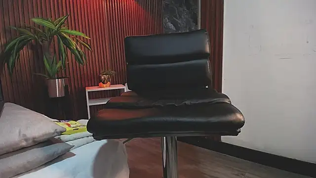 Snapshot of _bunnyboy_ chatting on March 22, 2025, 12:06 am bunnyboy online show from March 22, 2025, 12:06 am