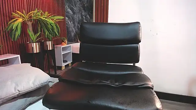 Snapshot of _bunnyboy_ chatting on March 9, 2025, 9:02 am bunnyboy online show from March 9, 2025, 9:02 am