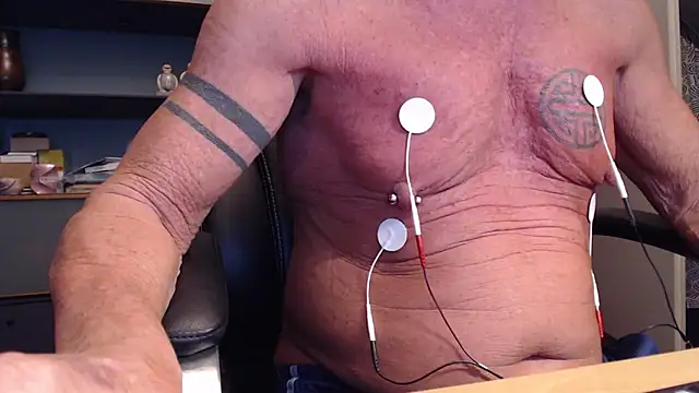 munichrubber online show from November 9, 2025, 4:11 pm