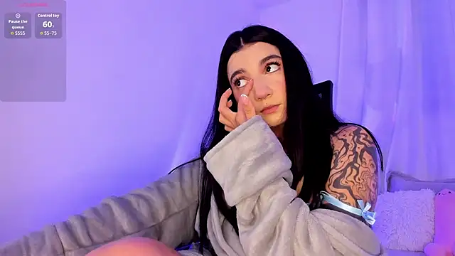 Hi Soyfer online show from September 26, 2025, 8:49 pm