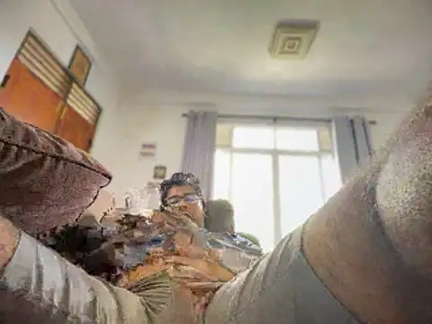 dam-her-boy online show from December 5, 2025, 5:39 am