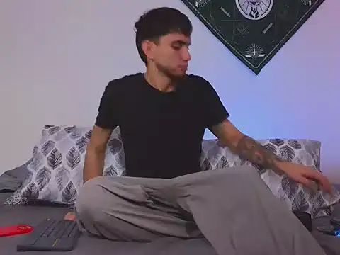 samevansx  online show from September 26, 2025, 1:51 pm