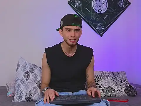 samevansx  online show from October 1, 2025, 7:29 pm