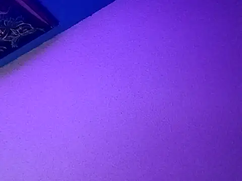 KITTYBOOBOOFUXX online show from November 1, 2025, 7:57 am