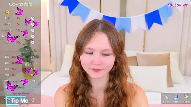 AmeliRoyse online show from September 24, 2025, 5:08 pm