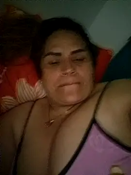 Milena Foox online show from November 5, 2025, 3:42 am