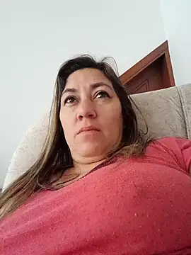 Luna-nevada online show from October 5, 2025, 3:03 pm