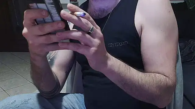 maialinofriuli online show from November 4, 2025, 11:30 pm