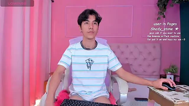 SHADY STONE online show from September 29, 2025, 8:58 pm