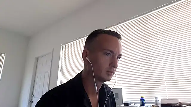 TheDaddy005 online show from June 16, 2026, 3:45 pm