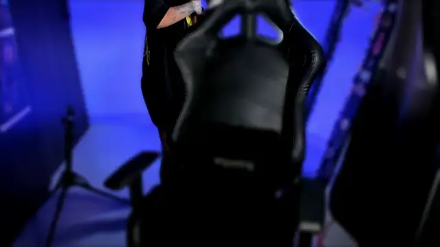 sofiafenty online show from September 30, 2025, 6:14 pm