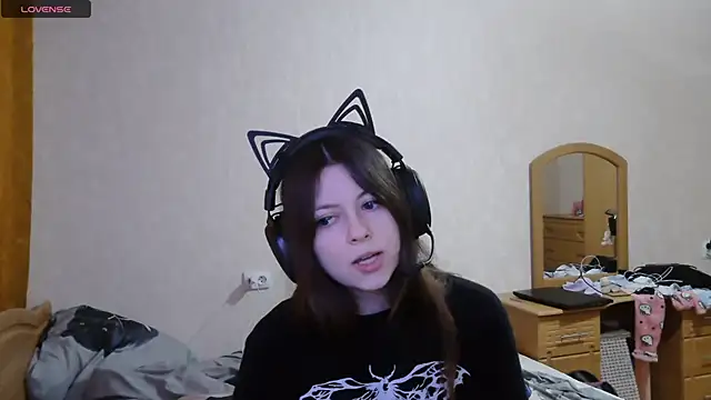 RendyDow online show from October 20, 2025, 11:33 am