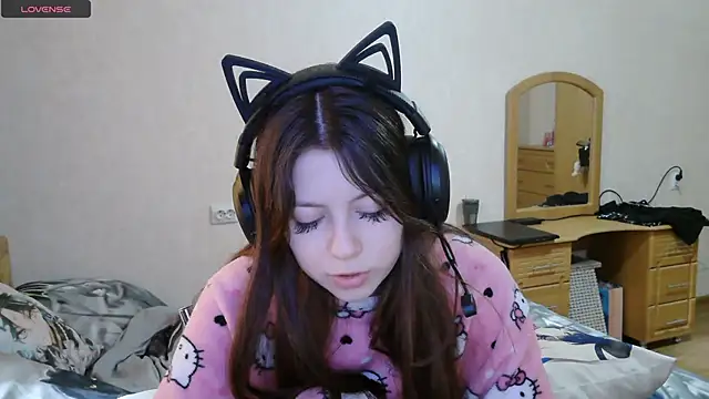 RendyDow online show from October 14, 2025, 8:48 am