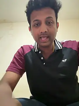 MIRTHICK2002 online show from May 8, 2026, 9:51 pm