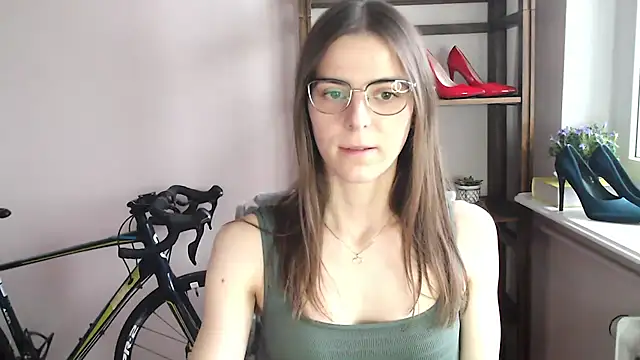 love megi online show from February 13, 2026, 2:28 pm