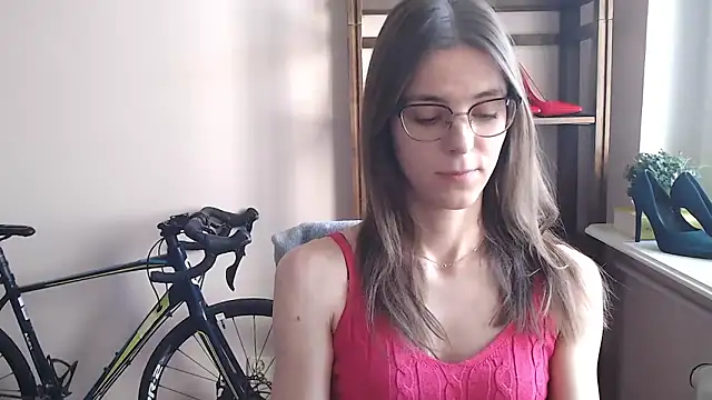 love megi online show from March 7, 2026, 7:26 am