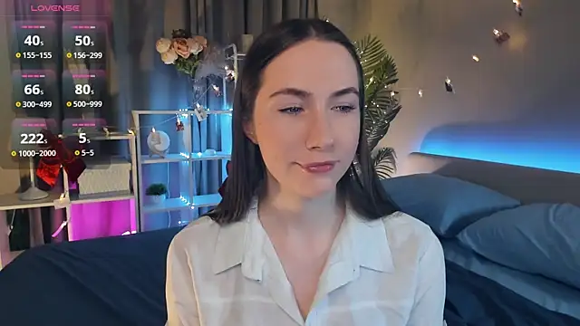 Kira mindnes online show from March 16, 2025, 12:12 am