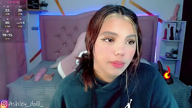 Ashley dolll online show from October 29, 2025, 9:03 pm