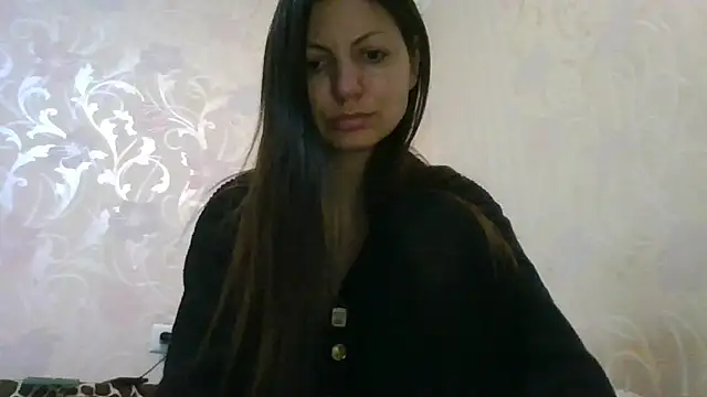 AliseWats online show from November 11, 2025, 6:25 pm