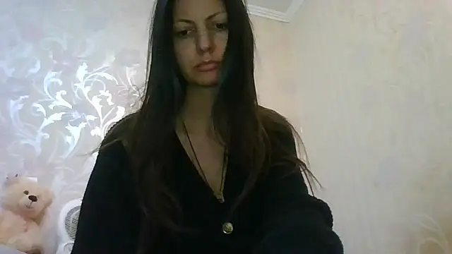 AliseWats online show from November 5, 2025, 3:15 pm