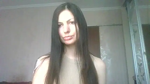 AliseWats online show from March 17, 2025, 12:04 pm