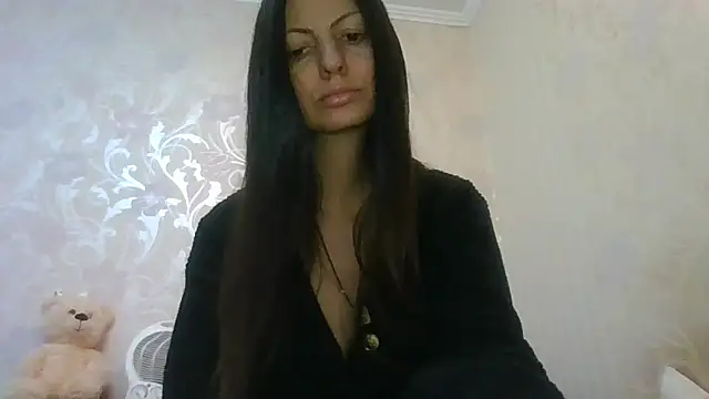 AliseWats online show from December 14, 2025, 9:31 pm