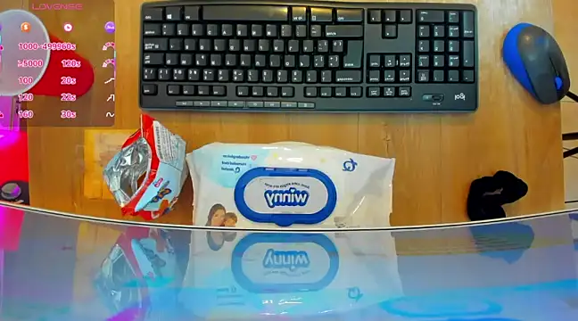 Snapshot of _LiilyWong chatting on March 20, 2025, 11:56 pm LiilyWong online show from March 20, 2025, 11:56 pm