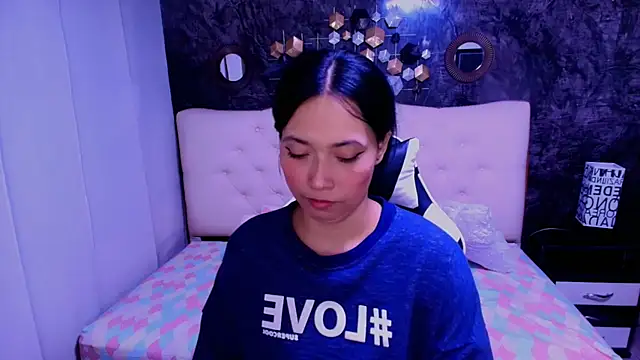 Snapshot of _LiilyWong chatting on September 20, 2025, 5:01 am LiilyWong online show from September 20, 2025, 5:01 am